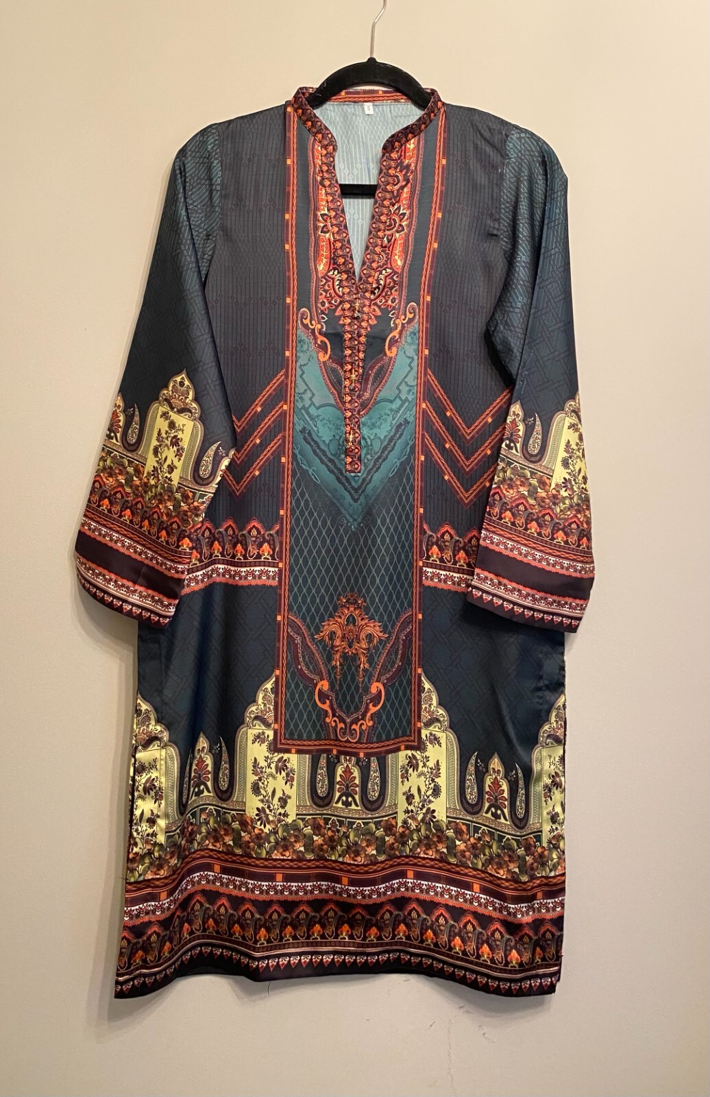 Pink Tulip Digital Print Silk Kurtis – Grey Print – PR-0110
