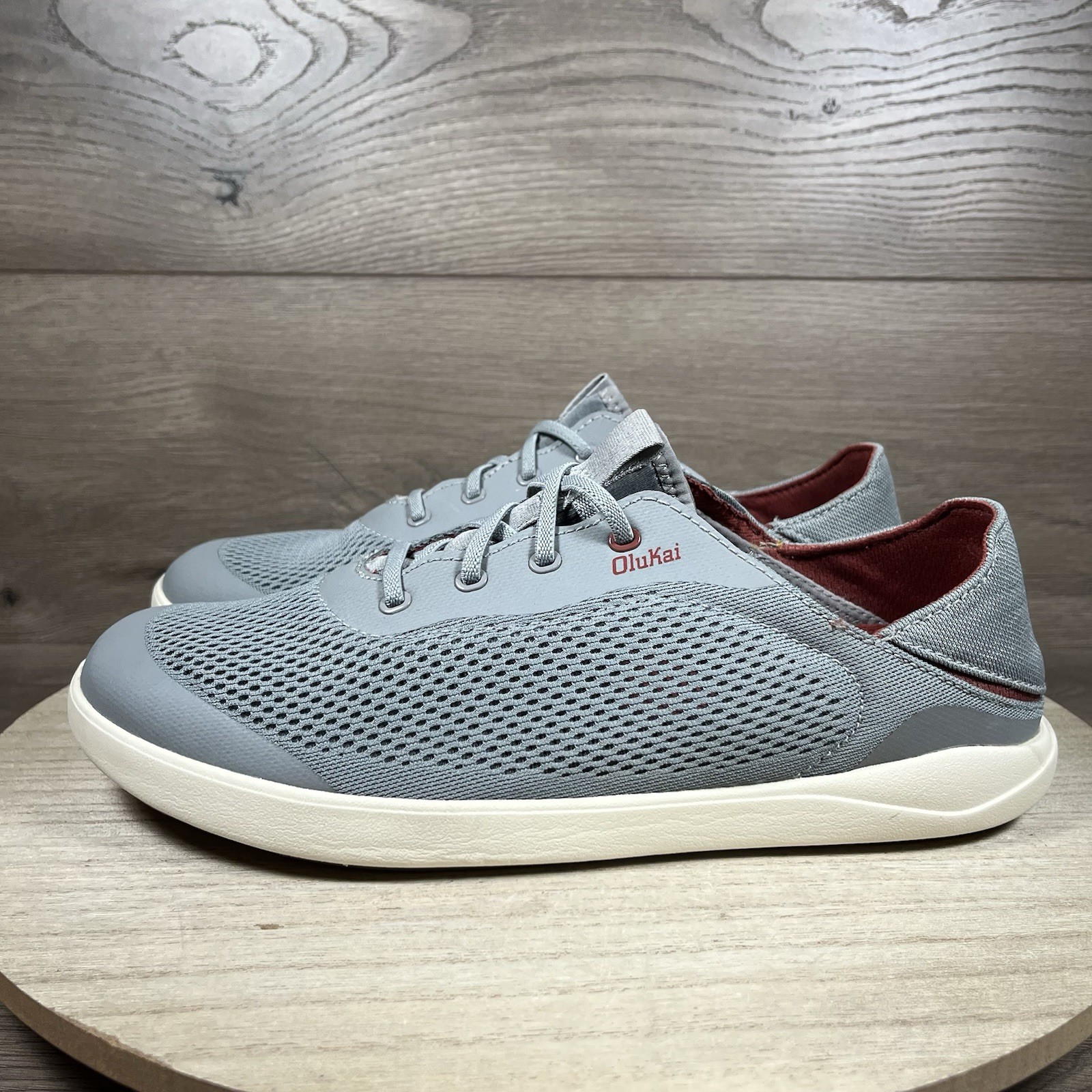 OluKai Moku Pae Shoes Gray Mesh Slip On Casual Mens Size 10 GREAT SHAPE
