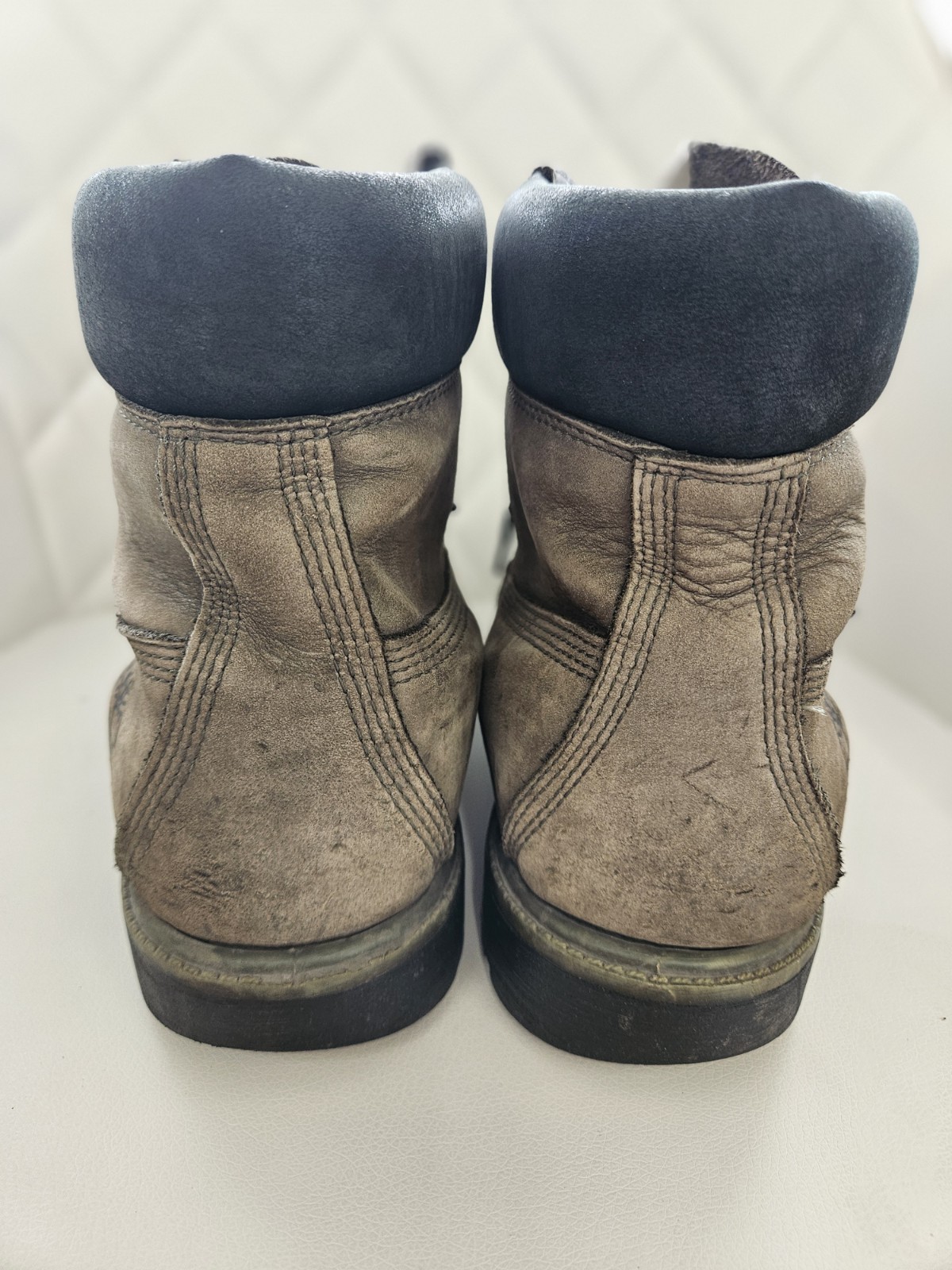 Timberland Premium 6 Inch Boots For Men Size 9.5