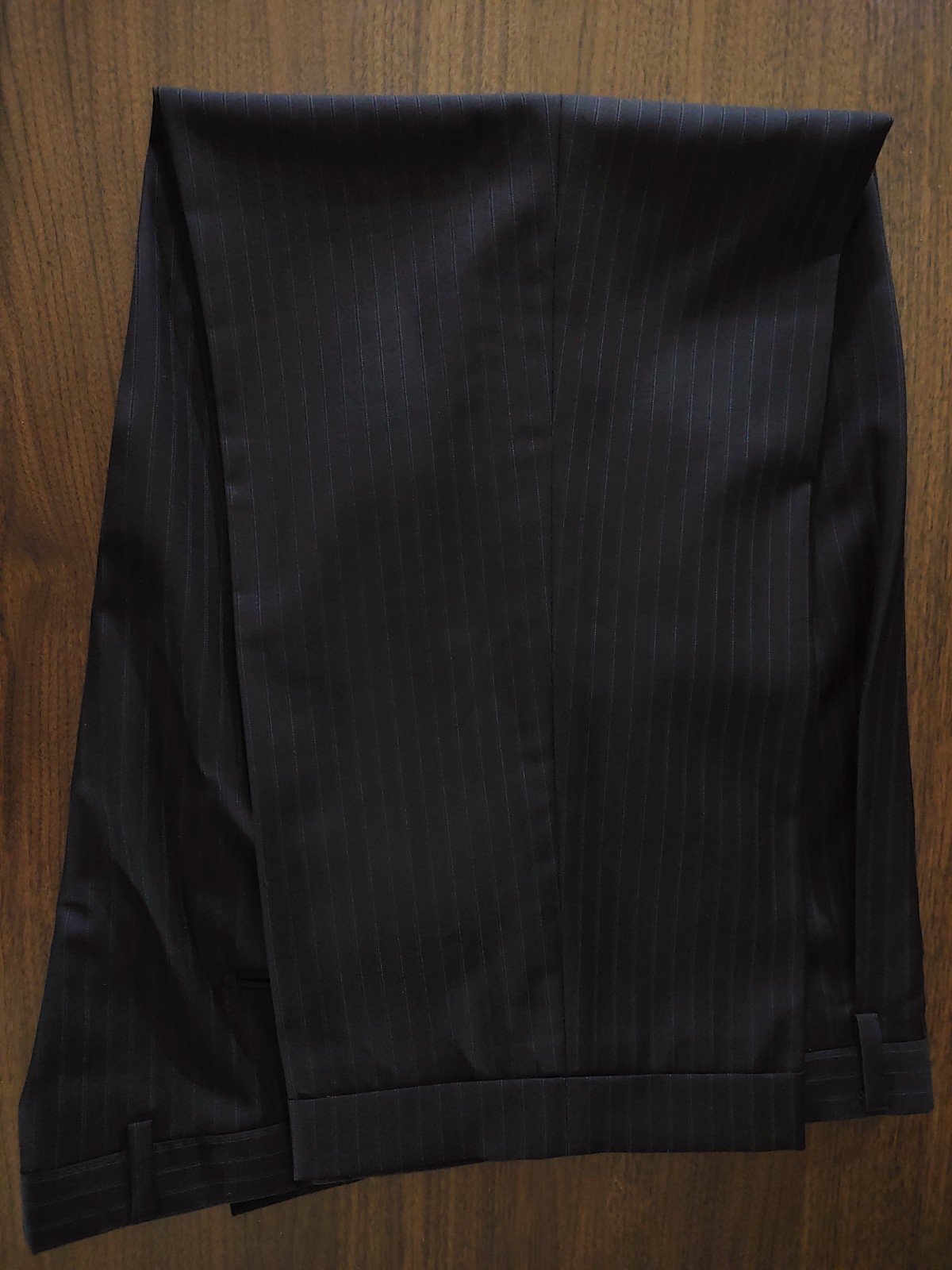 Hart Schaffner & Marx 2 Piece Suit 48/50R Navy Wool 43×28 Pants Chalk Pinstripe