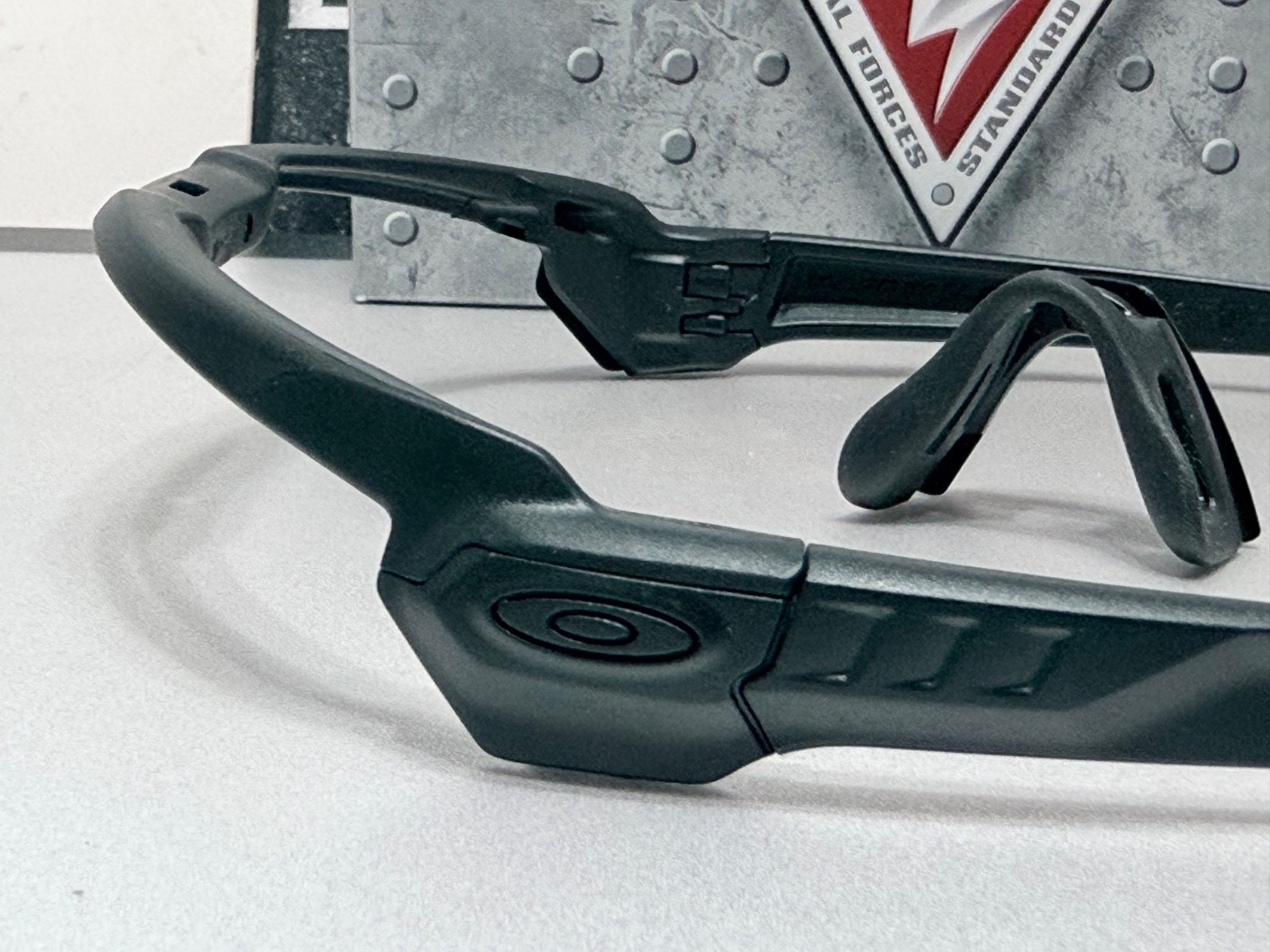 Oakley SI M Frame Alpha Matte Black Frame & Nose piece / SKU# 9206 132mm NIB