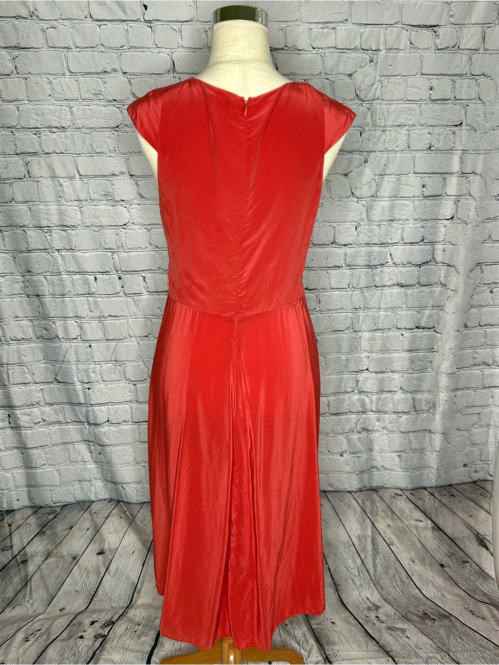 Donna Karan Black Label 100% Silk Coral Drape Dress Luxury Size 6