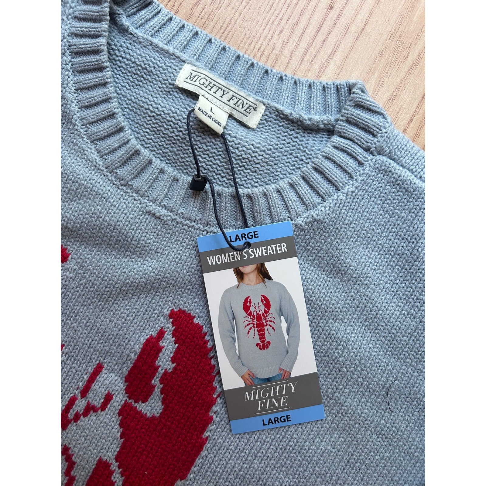 New Women’s Mighty Fine Lobster 🦞 Print Sweater Cotton Acrylic Baby Blue Large