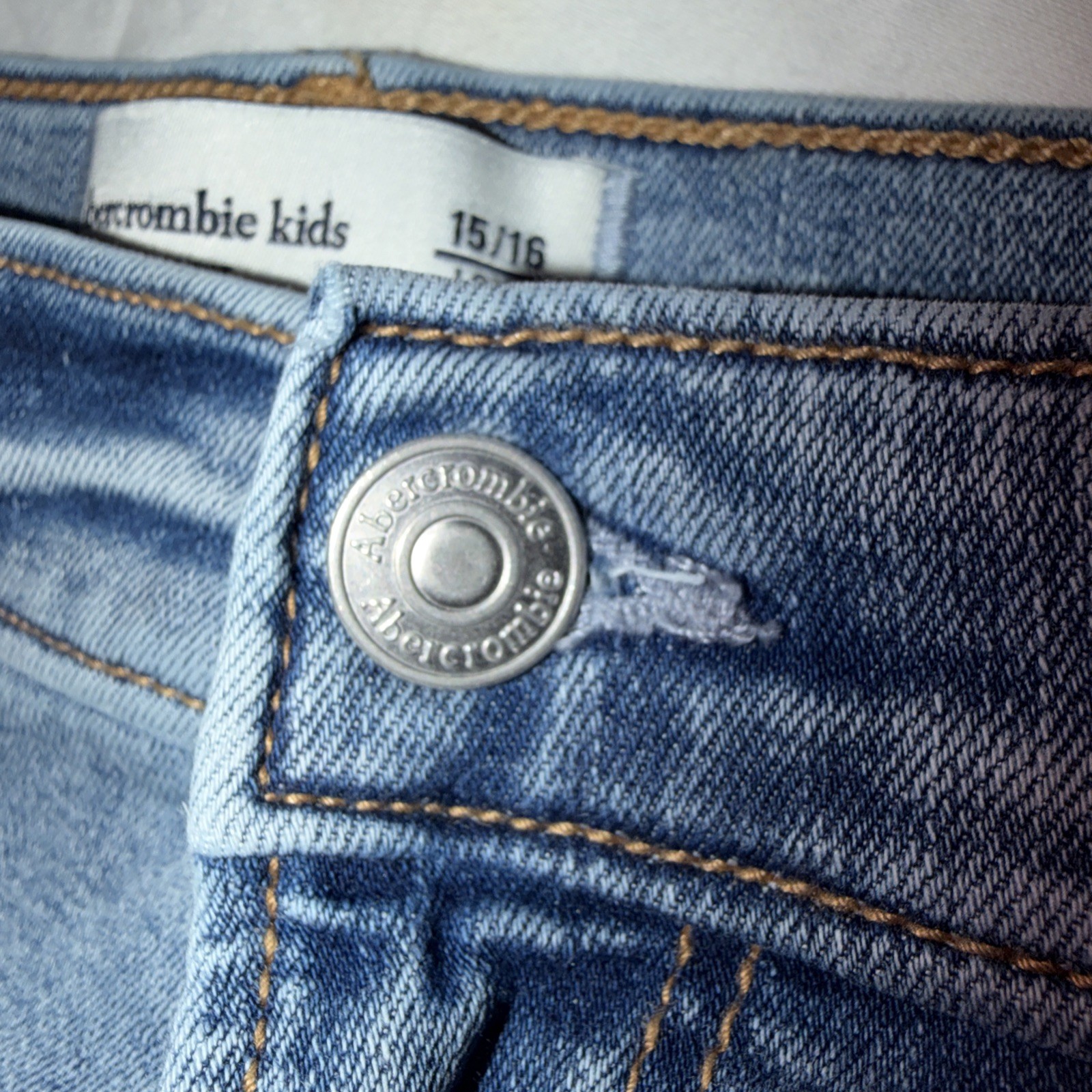 abercrombie kids boys 15/16 Long Jeans