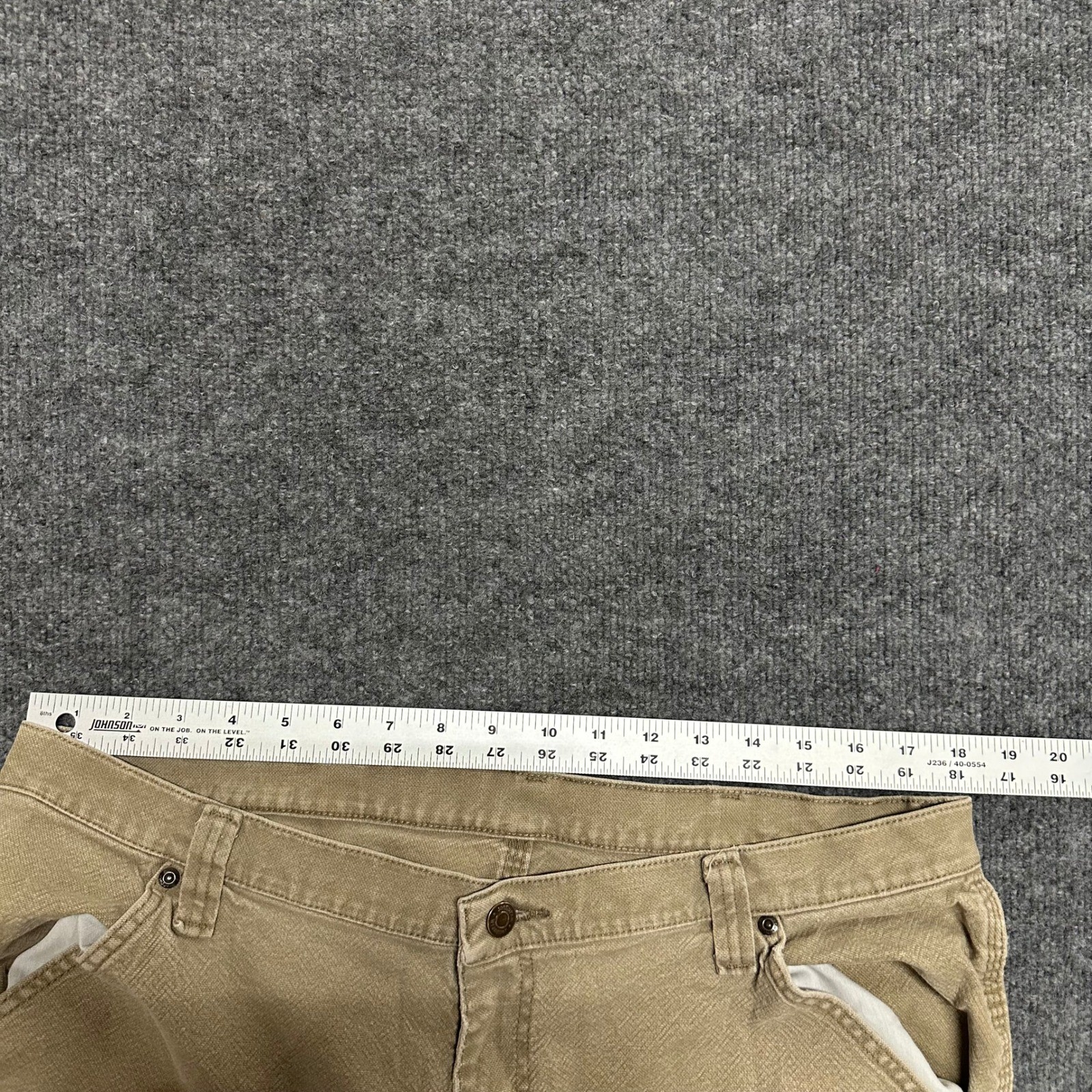Wrangler Carpenter Pants Mens Size 38×32 Tan Khaki Relaxed Fit Utility Workwear