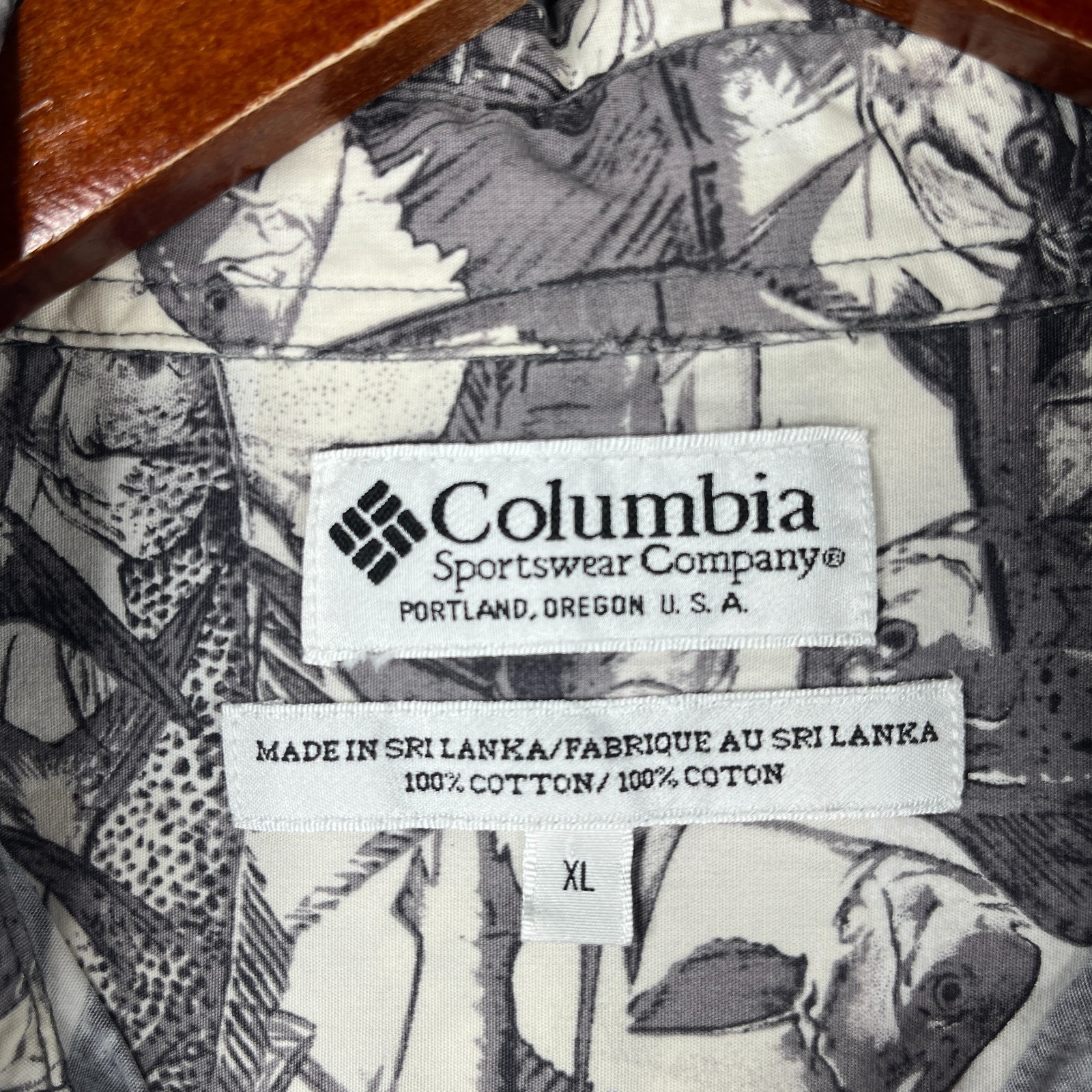 Vintage Columbia Fish Print Shirt Casual Boat Beach Button Up Short Sleeve XL