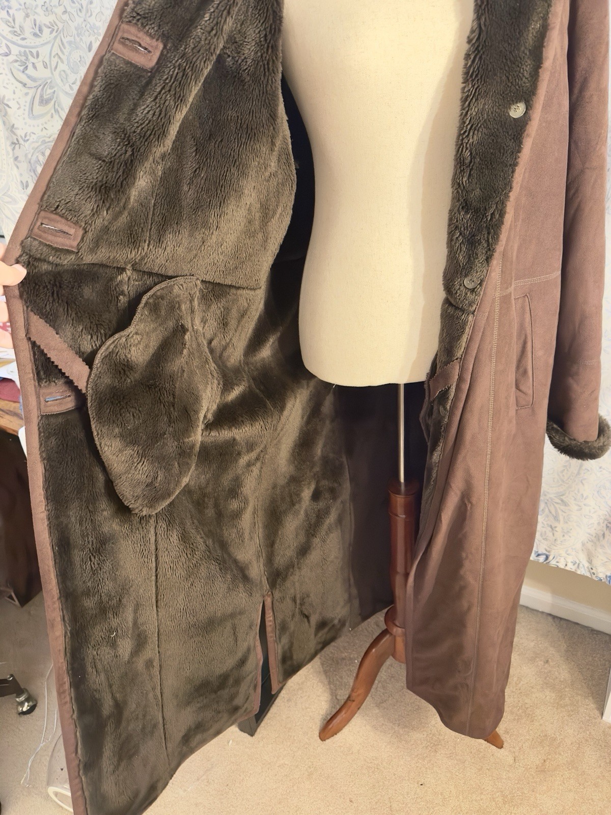 Vintage Chocolate Brown Faux Shearling Suede Maxi 70’s Style Coat Size XL