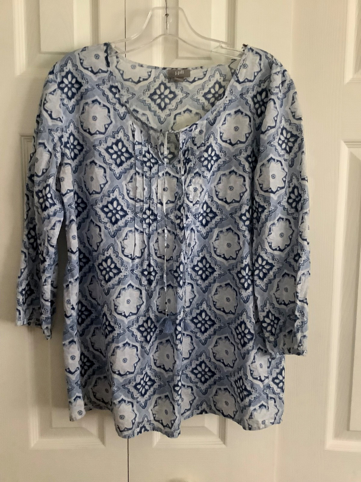 J Jill Long Sleeve Tunic Top Cotton Blue White Tied Neck w Pleats XS