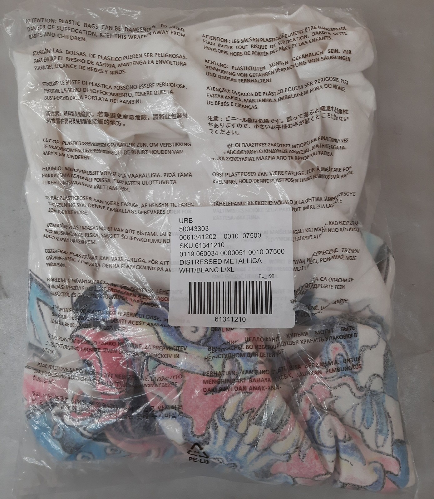 Urban Outfitters Metallica Graphic T-Shirt Distressed White Size Large / X-Large