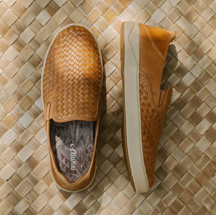BEST SELLER OluKai Laeahi Lauhala Men’s Woven Leather Shoes Fox Casual Comfort
