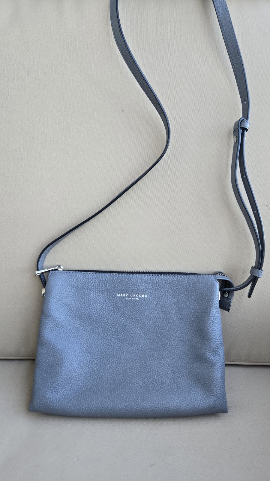 Marc Jacobs Gray Pebbled Small Crossbody Zip Top Adjustable Strap