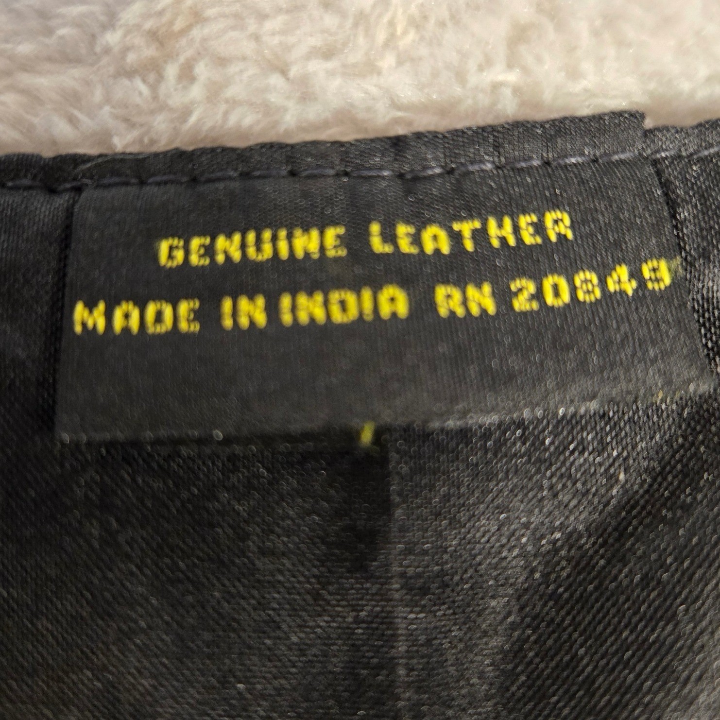 California L.A. Leather Mens Blk Genuine Leather Biker Vest XL Regular RN 20849