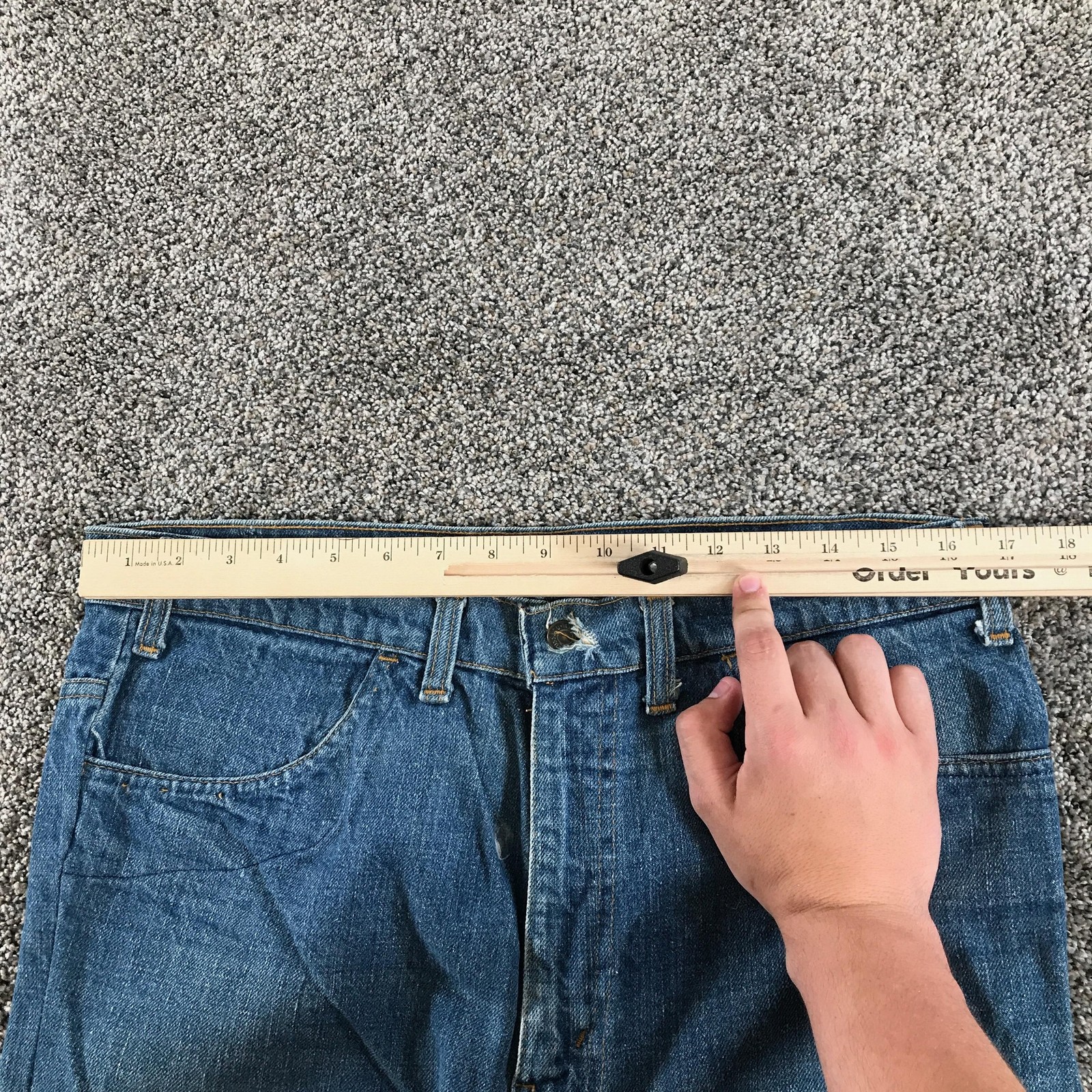 Vintage Levi’s Jeans 517 Mens 34×31 Blue Relaxed Fit Bootcut Distressed