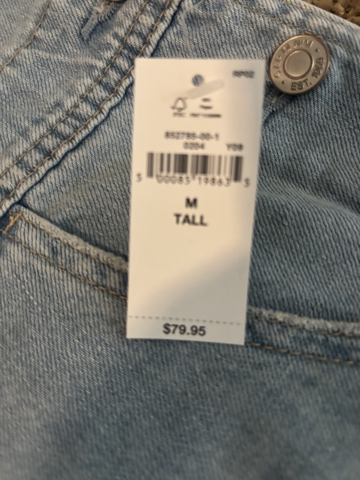 NWT MSRP $79 Women’s GAP Shortall Size Medium Tall – Color: Light Destroy
