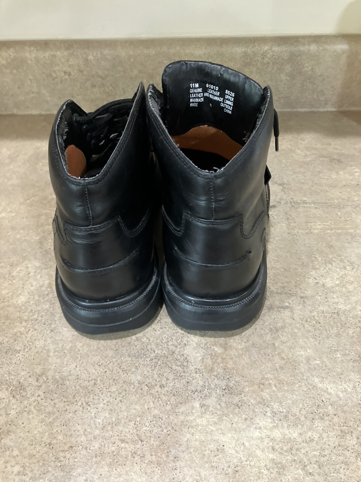 mens black timberland boots size 11 pre owned in fair condition