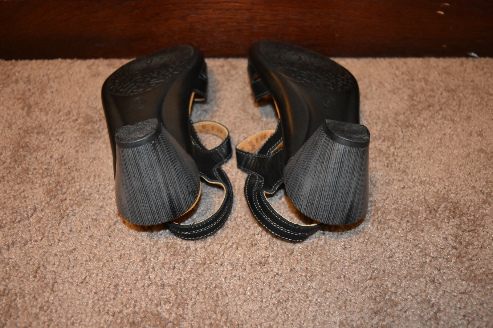 THERESIA M. by Naot women’s Black Leather SANDALS Sz 5 UK / 7 -7.5 US