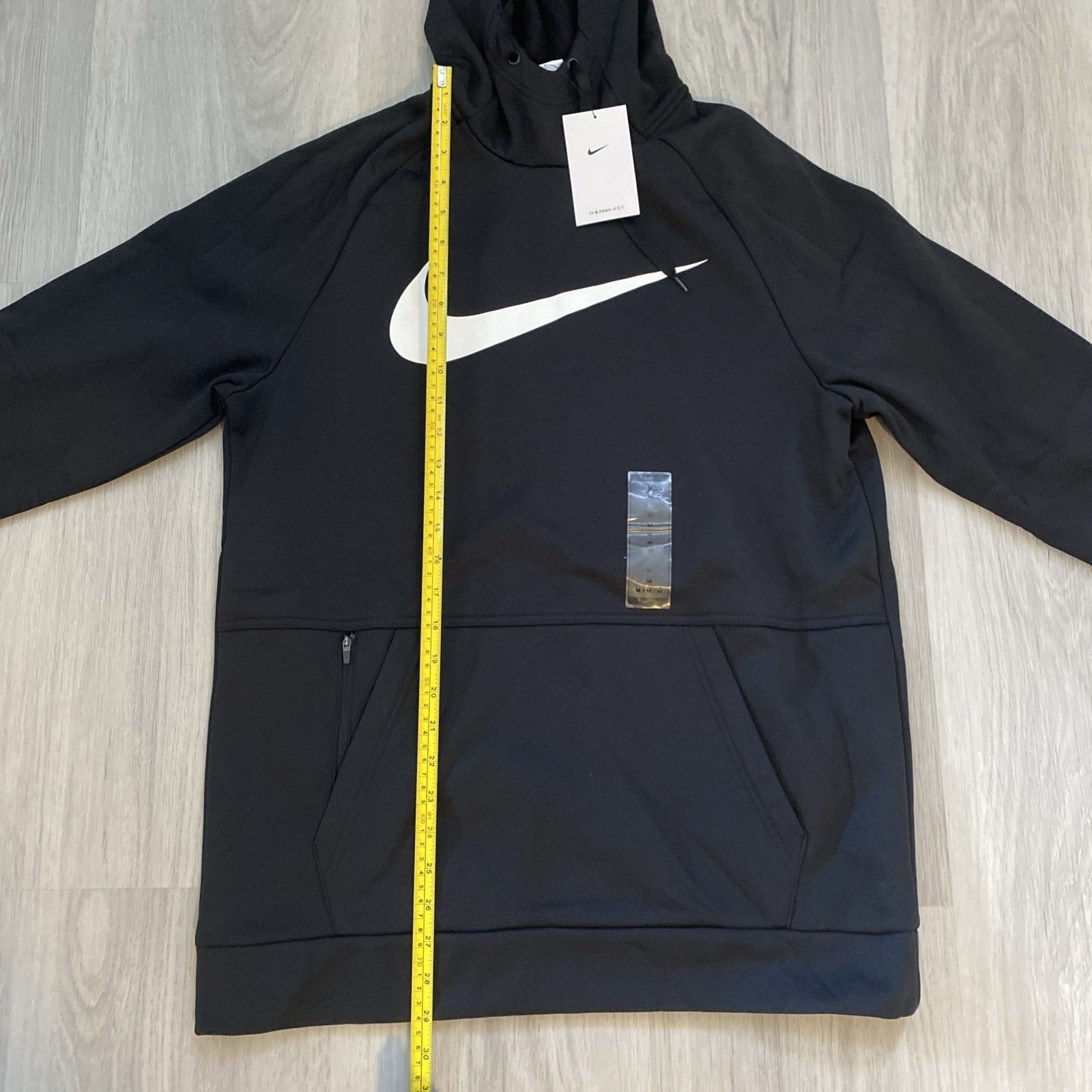 Nike Therma Fit Swoosh Pullover Hoodie Men’s Medium Black NWT