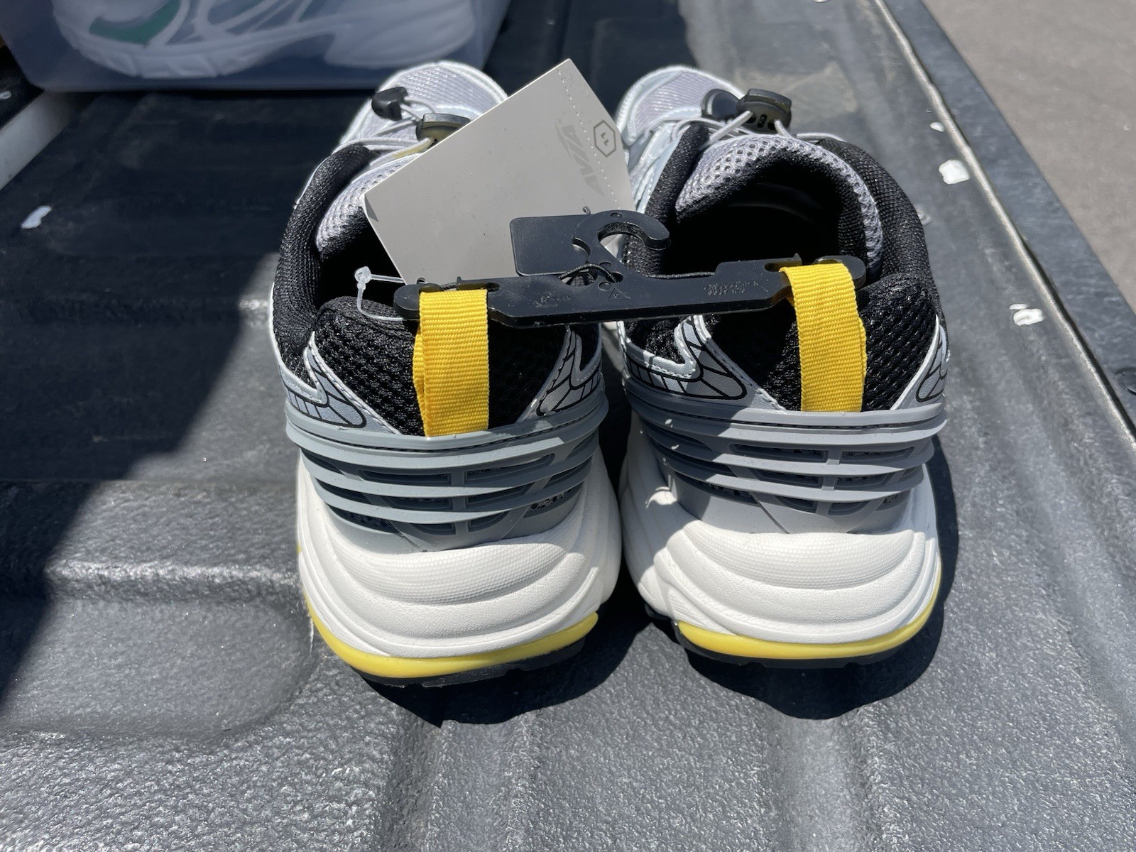 Avia Bungies Yellow Silver Running Trainer Shoes Men’s Sz 10.5
