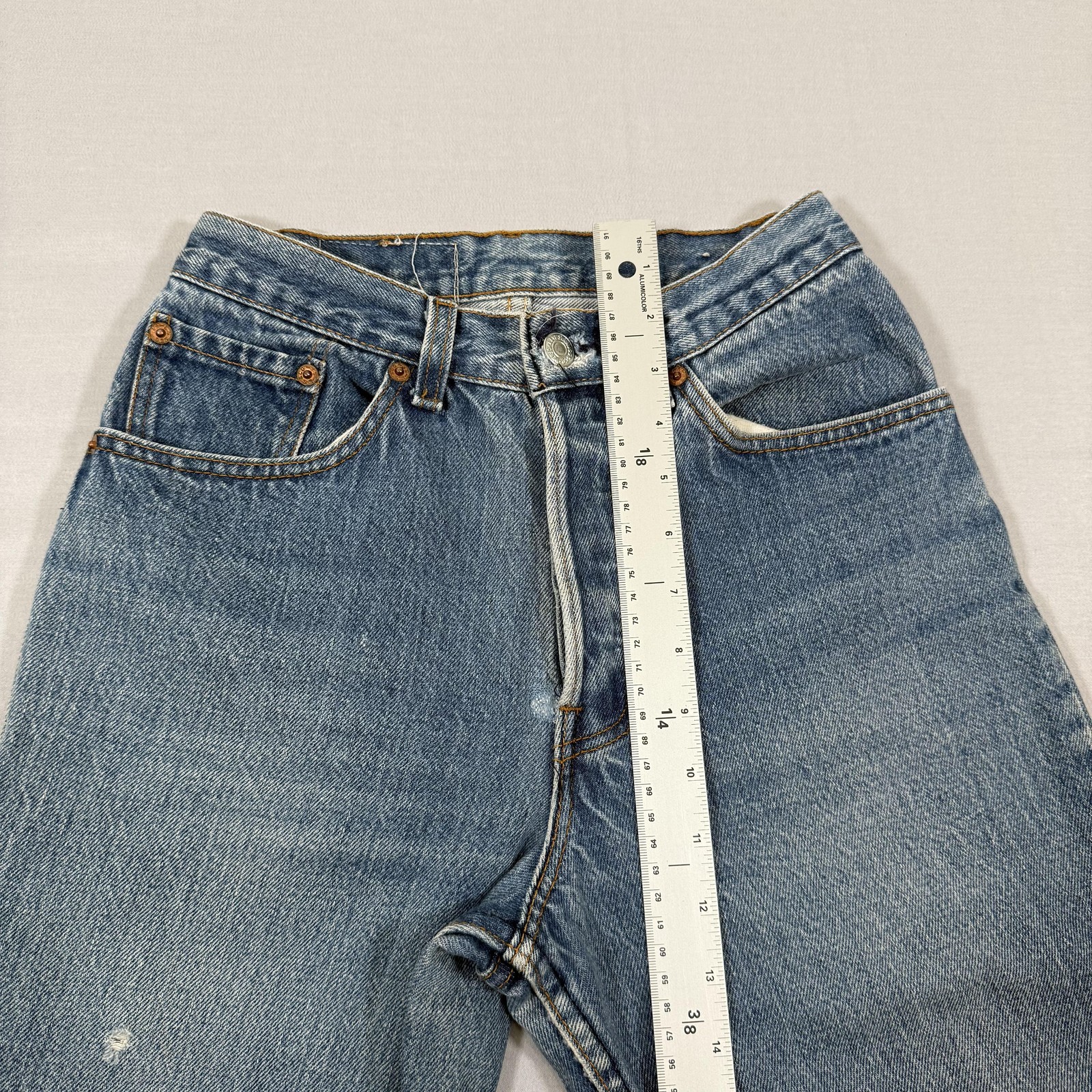 Vintage Levis Jeans Womens 24×30 Blue 501 Straight Fit Denim Pants 80s 90s USA