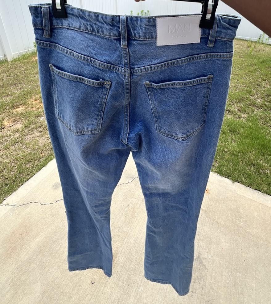 boohooMAN Men’s Blue Denim Flared Slim Fit Jeans Light Wash