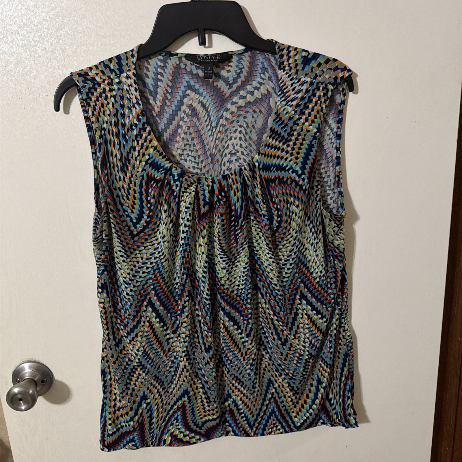 Kasper Womens Green Multicolor Sleeveless Shirt Top Blouse SZ Small Summer.