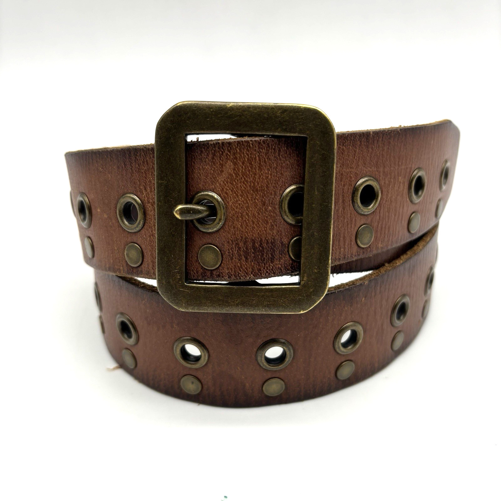 Vintage Y2K Levi’s 1582 Brown Antiqued Leather Studded Grommet Western Belt 34