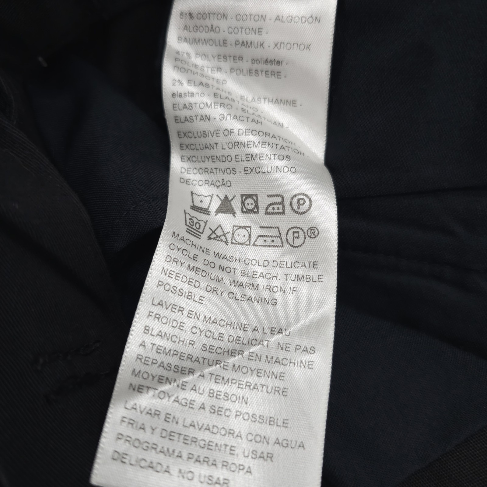 NWT DOCKERS Black Easy Khaki Relaxed Fit Pleated Comfort Waistband Cuffed 44×32