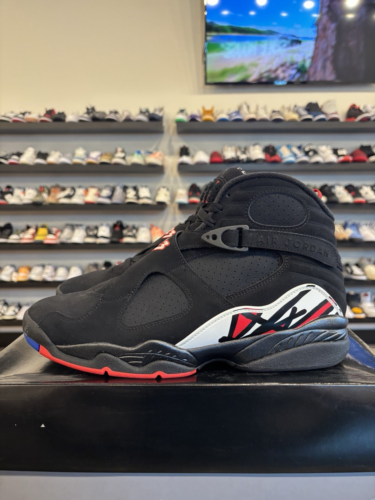 Jordan 8 Playoff 2023 Size 11.5 Pre-Owned 305381-062 Black Yellow