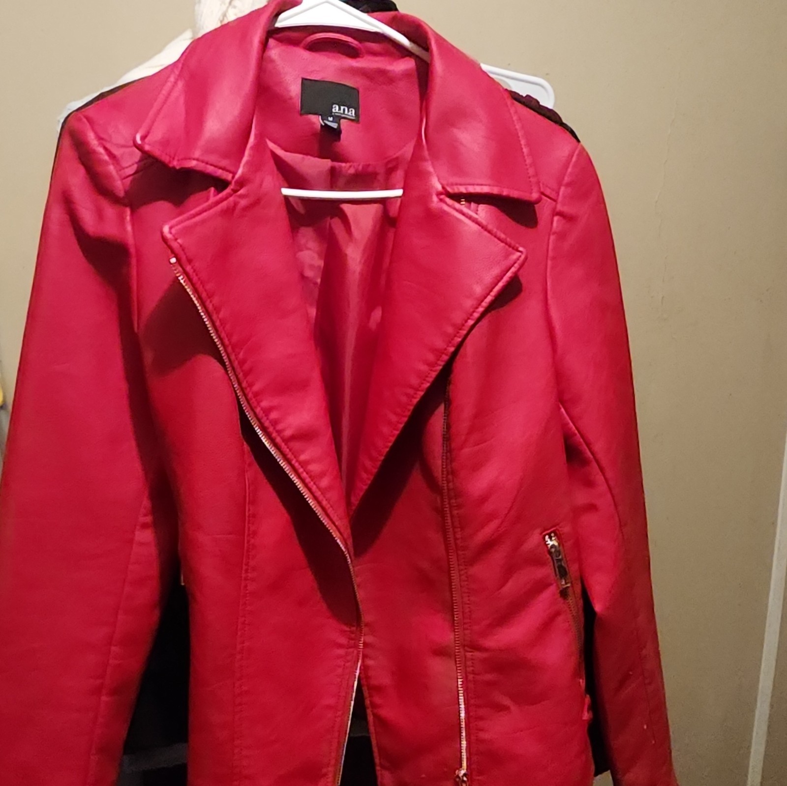 a.n.a Women’s Red Biker Jacket Zip Front Long Sleeve Lined Pockets Size M
