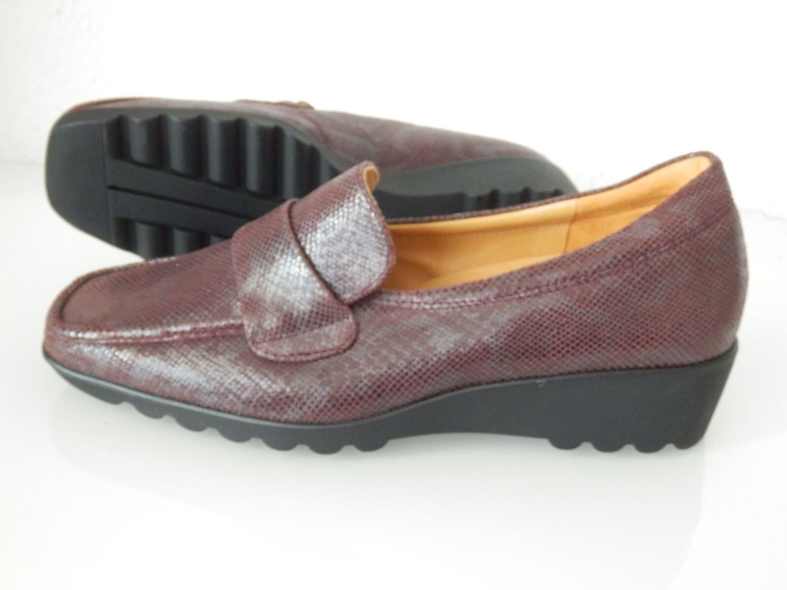 Theresia M. slip on width H size 38 New