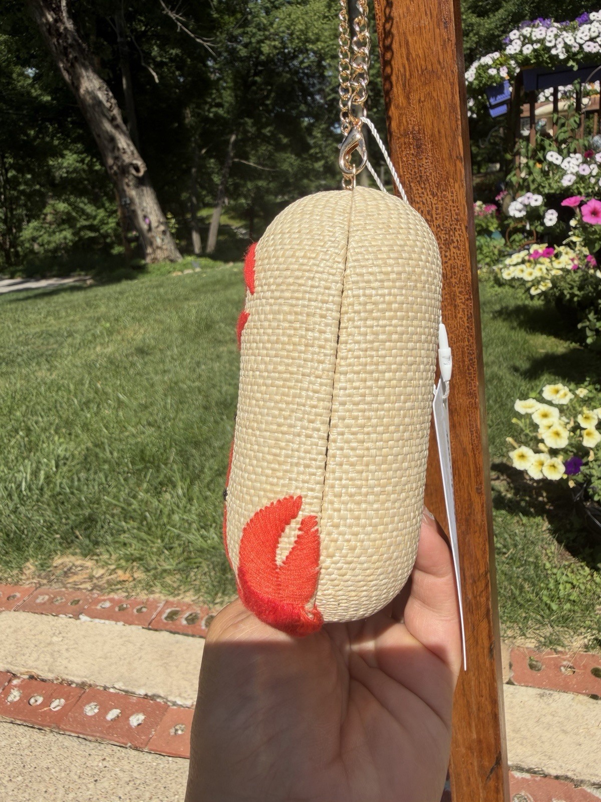 NWT Tommy Bahama Embroidered Crab Clutch Bag Purse w/ Rhinestoned Crab Hair Clip