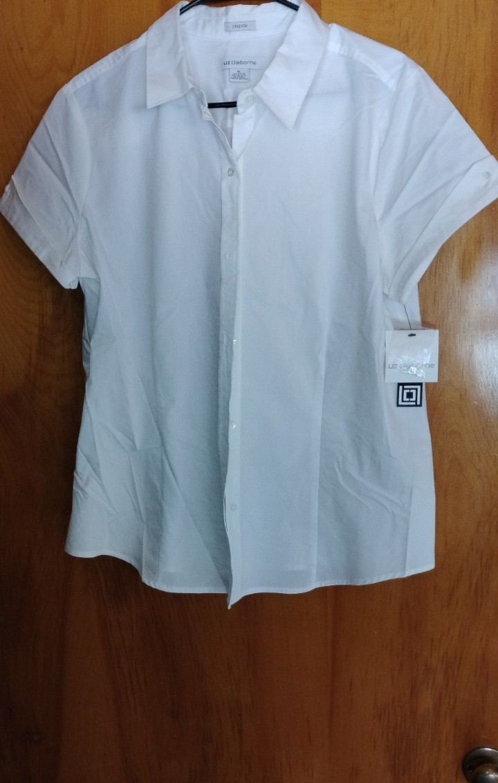 Liz Claiborne Women’s XL White Solid Short Sleeve Collared Stretch Button-Up