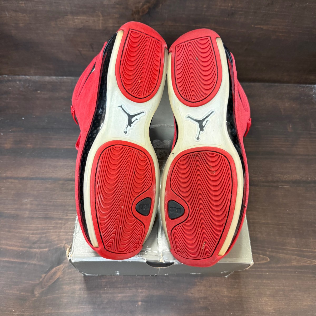 Jordan 18 Retro Toro (Pre-Owned) – AA2494-601-11.5-PO-2 – (Moderate… Size 11.5