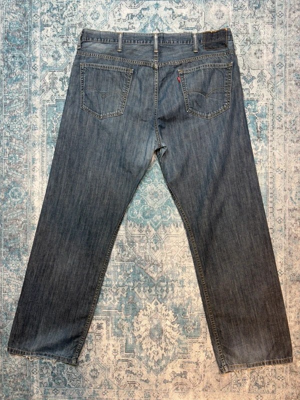 Vintage Levi’s 569 Loose Fit Jeans W38 L32