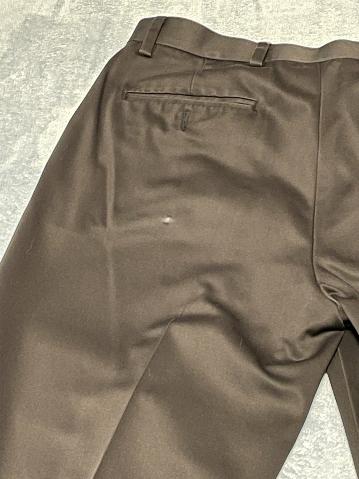 DOCKERS MEN CLASSIC FIT 32×30 DRESS KHAKI PANT D3 FLAT FRONT BLACK COTTON W WEAR