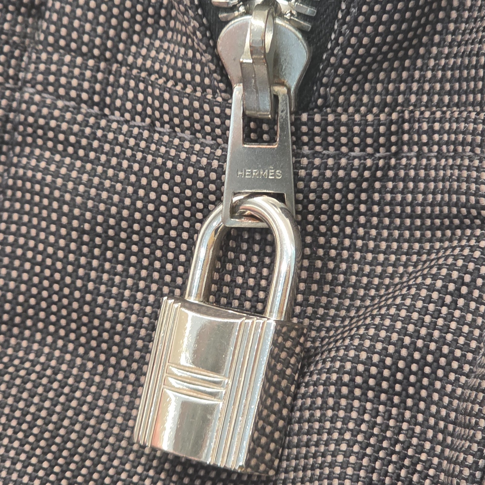 Hermes HerLine MM Tote Bag Charcoal Gray / Black with HERMES LOCK #121