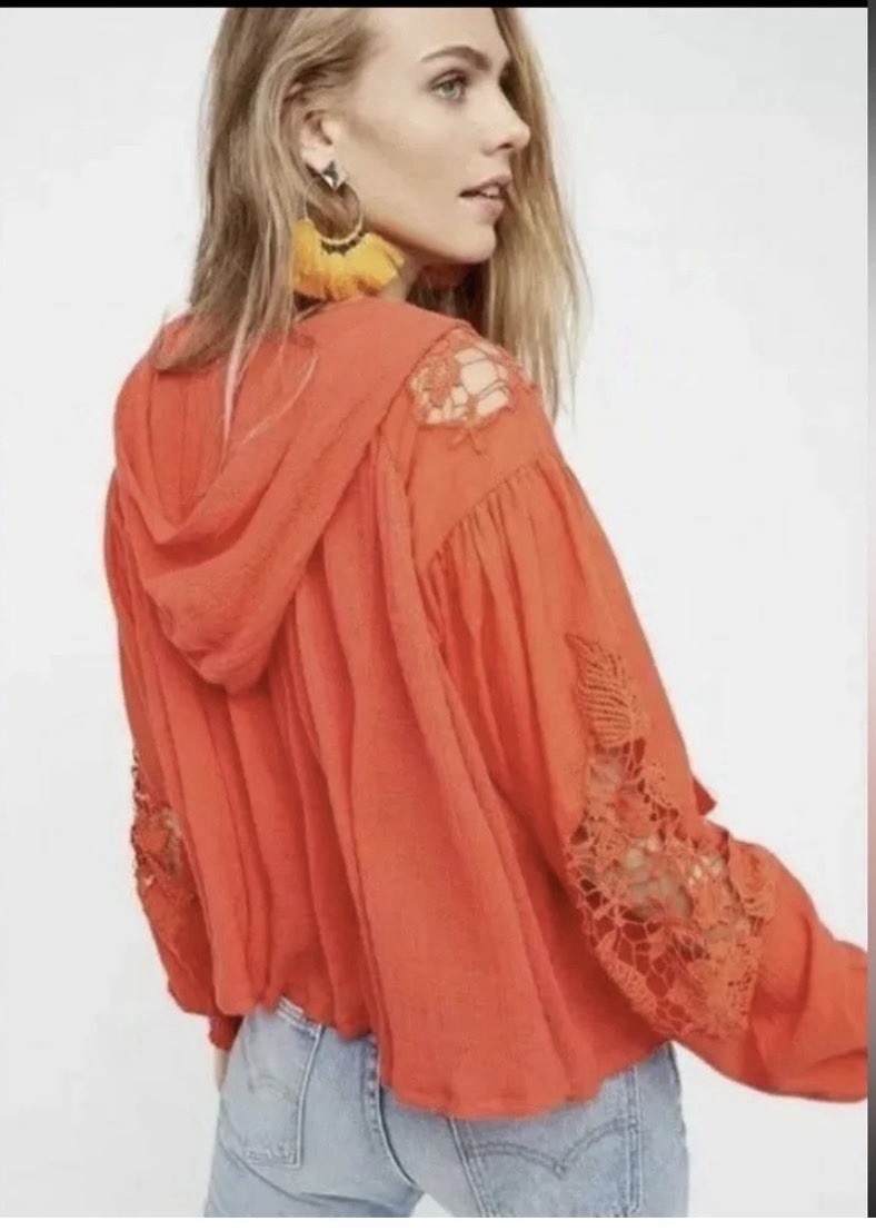 Free People Orange Knit Hoodie XS 100% Cotton V-Neck Hooded Cropped Tassel