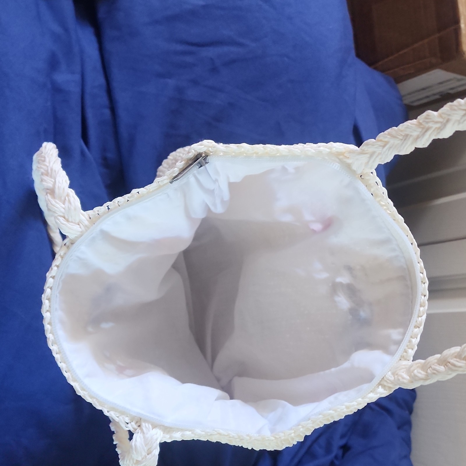Women’s Crochet Tote Bag Lined Zip Closure Double Handles Solid White Multi