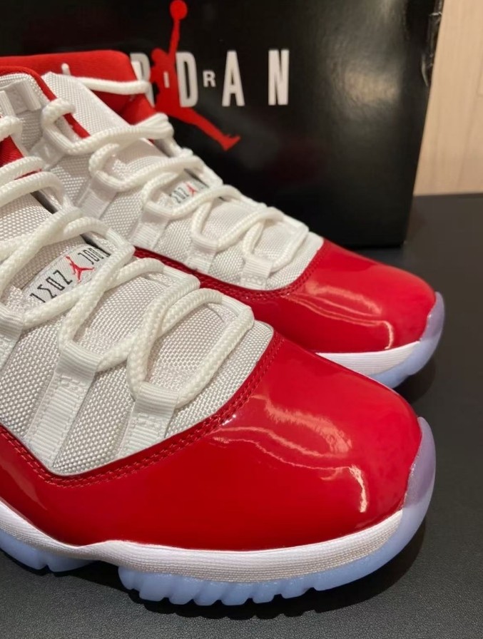 Jordan Air Jordan 11 Retro “Varsity Red” High Top Mens Basketball