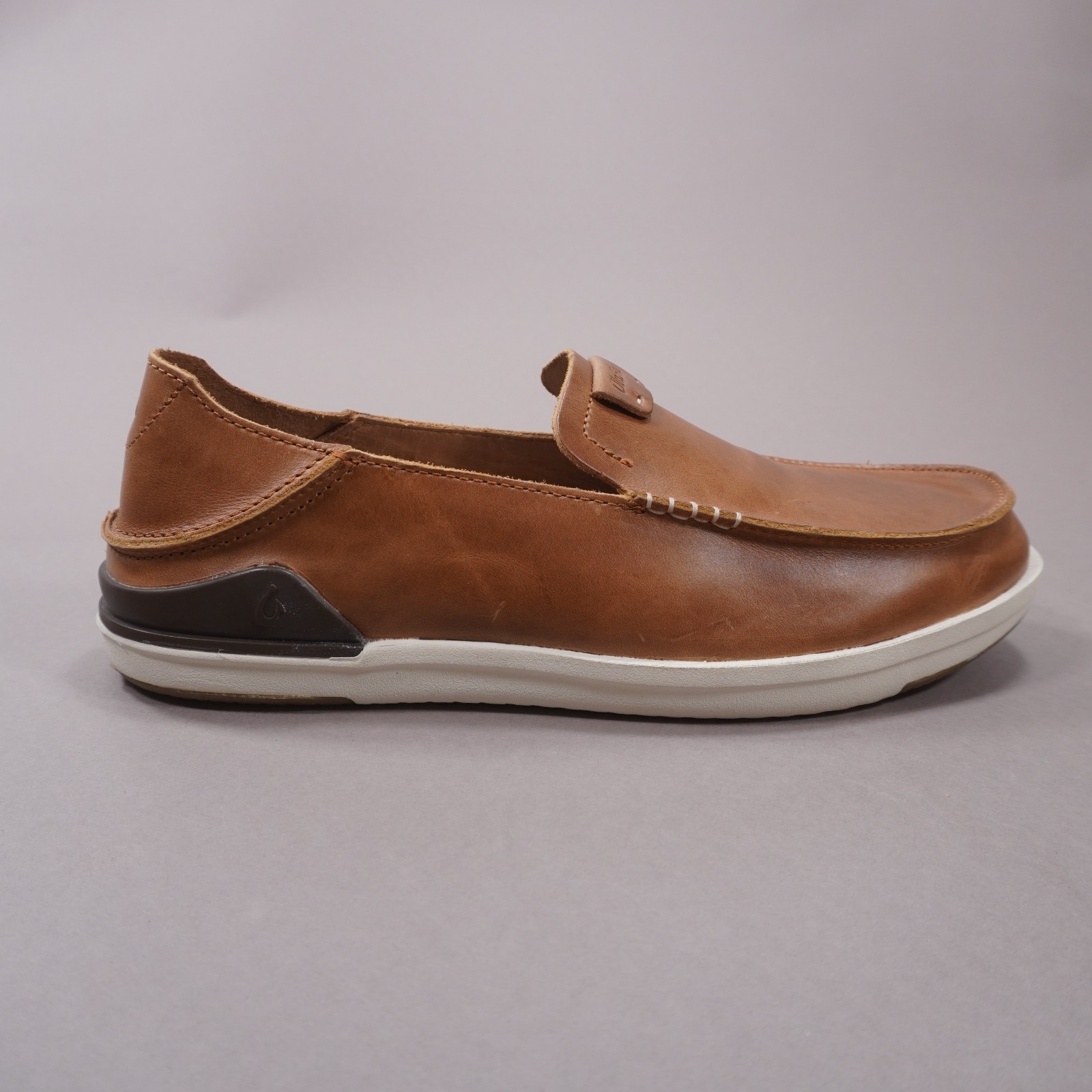OLUKAI Kakaha Slip On Leather Shoe Mens US 11.5 EUR 44.5 Fox Brown Slide EUC