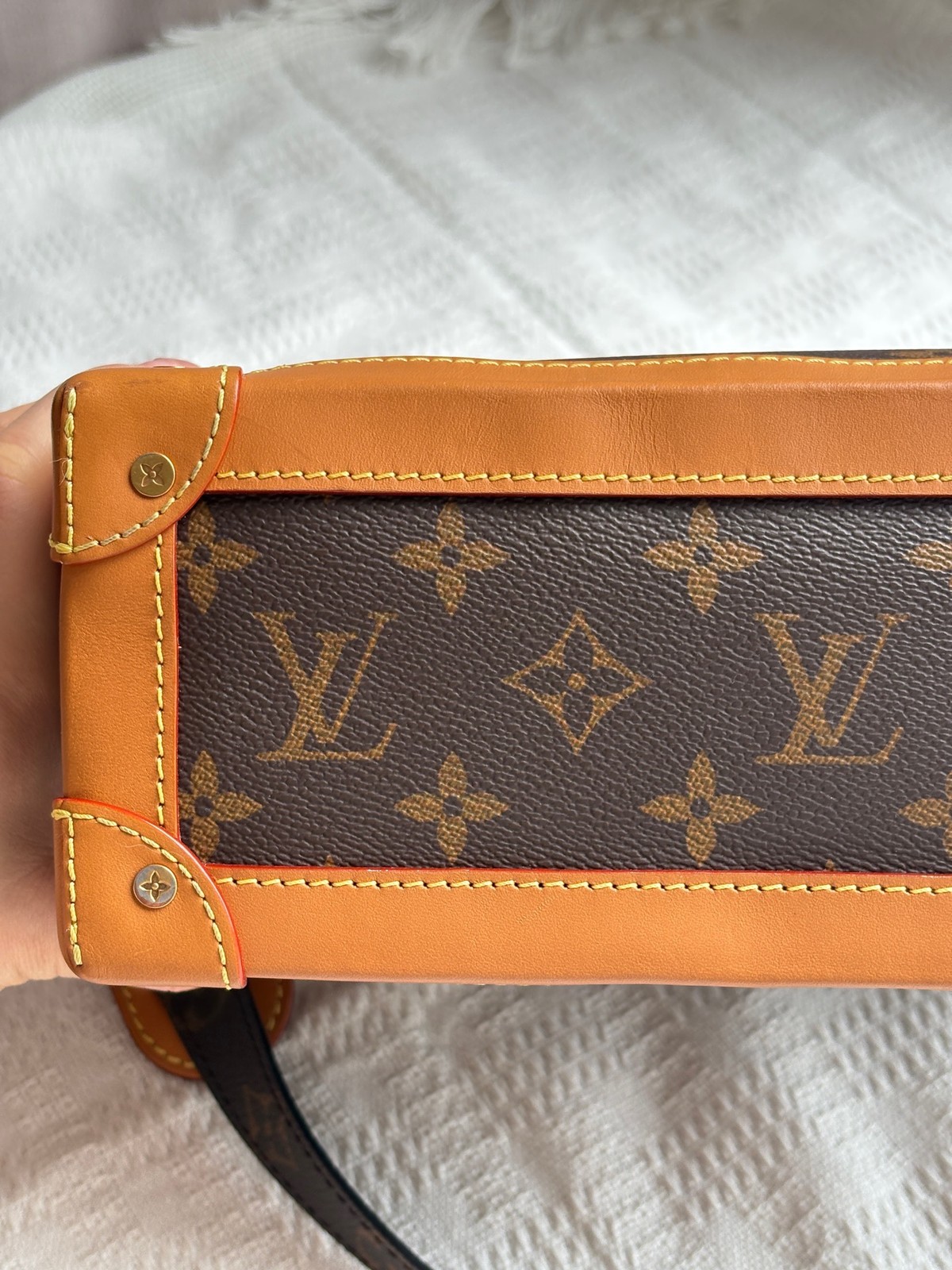 Louis Vuitton Pre-Owned Authentic Box Clutch Free Tracked Shipping