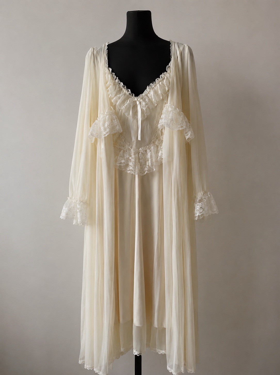 Vintage Style Nightgown & Robe Set Victorian Nightdress Romantic Sleepwear