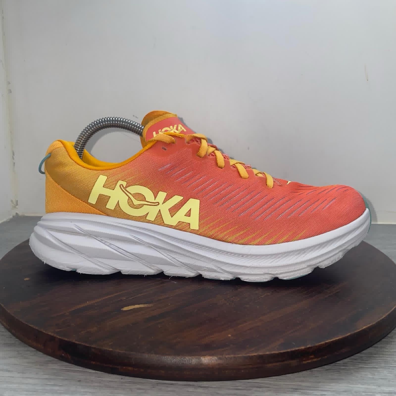 Hoka One One Rincon 3 Camellia Radiant Yellow Orange Shoes Sneakers Women’s 9.5B