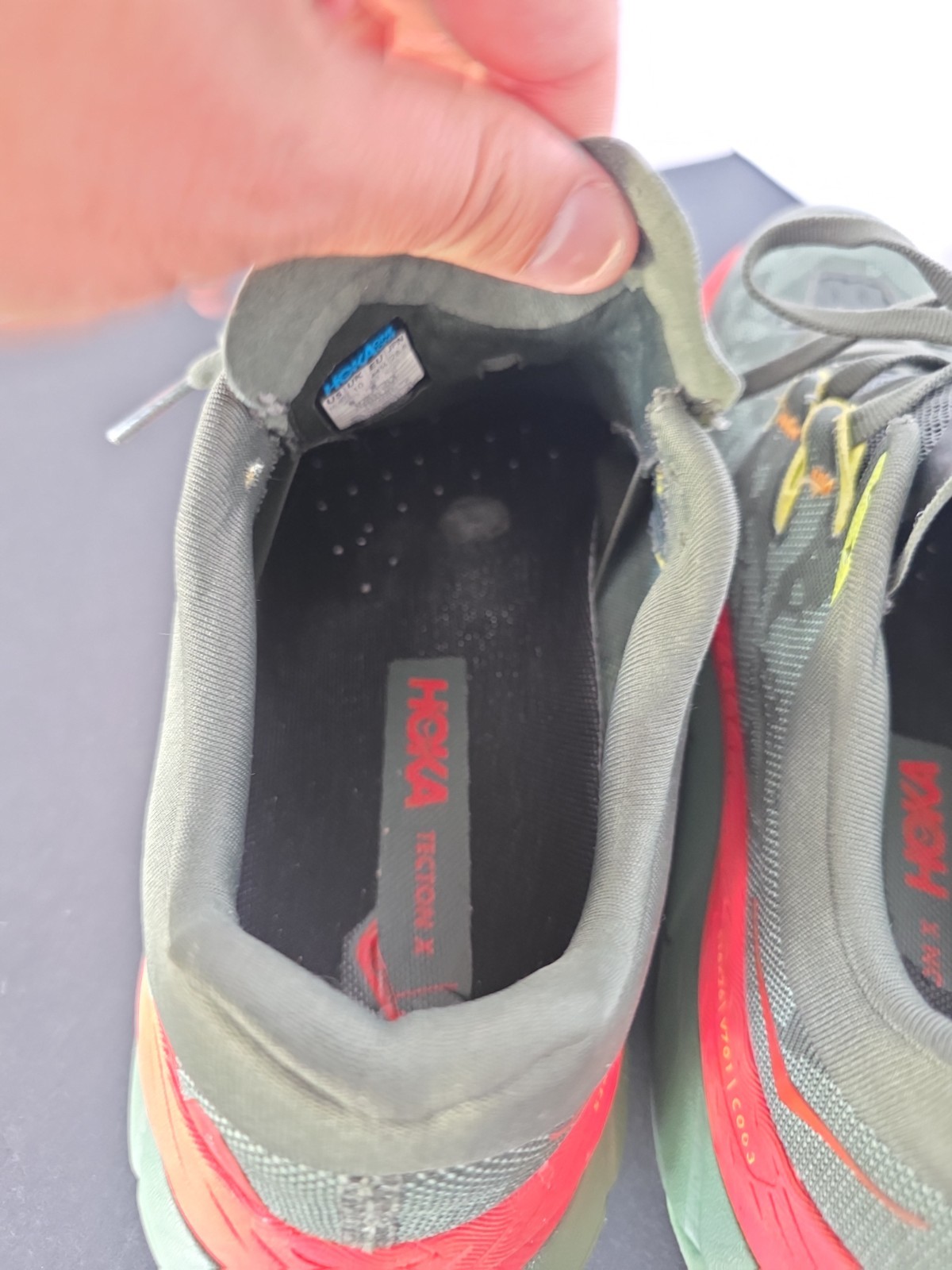 Hoka Tecton X One One Trail Running Shoes 10.5D (Eur 44 2/3)
