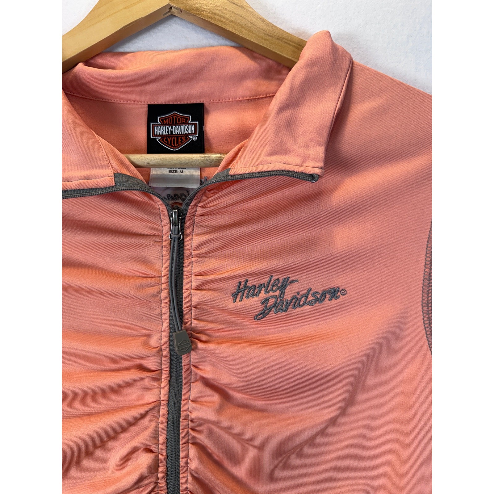 Harley Davidson Women’s M Peach Half Zip Long Sleeve Thumbhole Top Michigan City