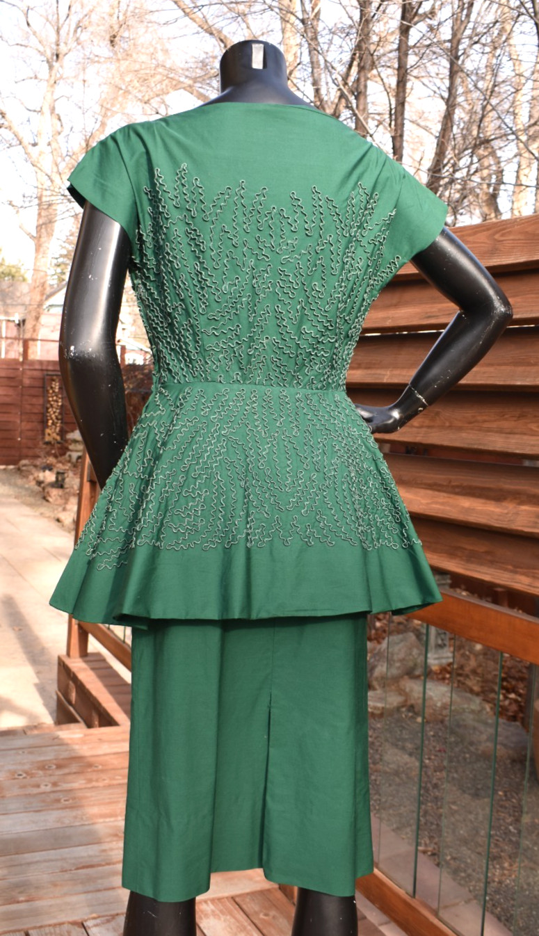 vintage 40’s 50’s forest green huge peplum party dress ribbon cord detailing MCM