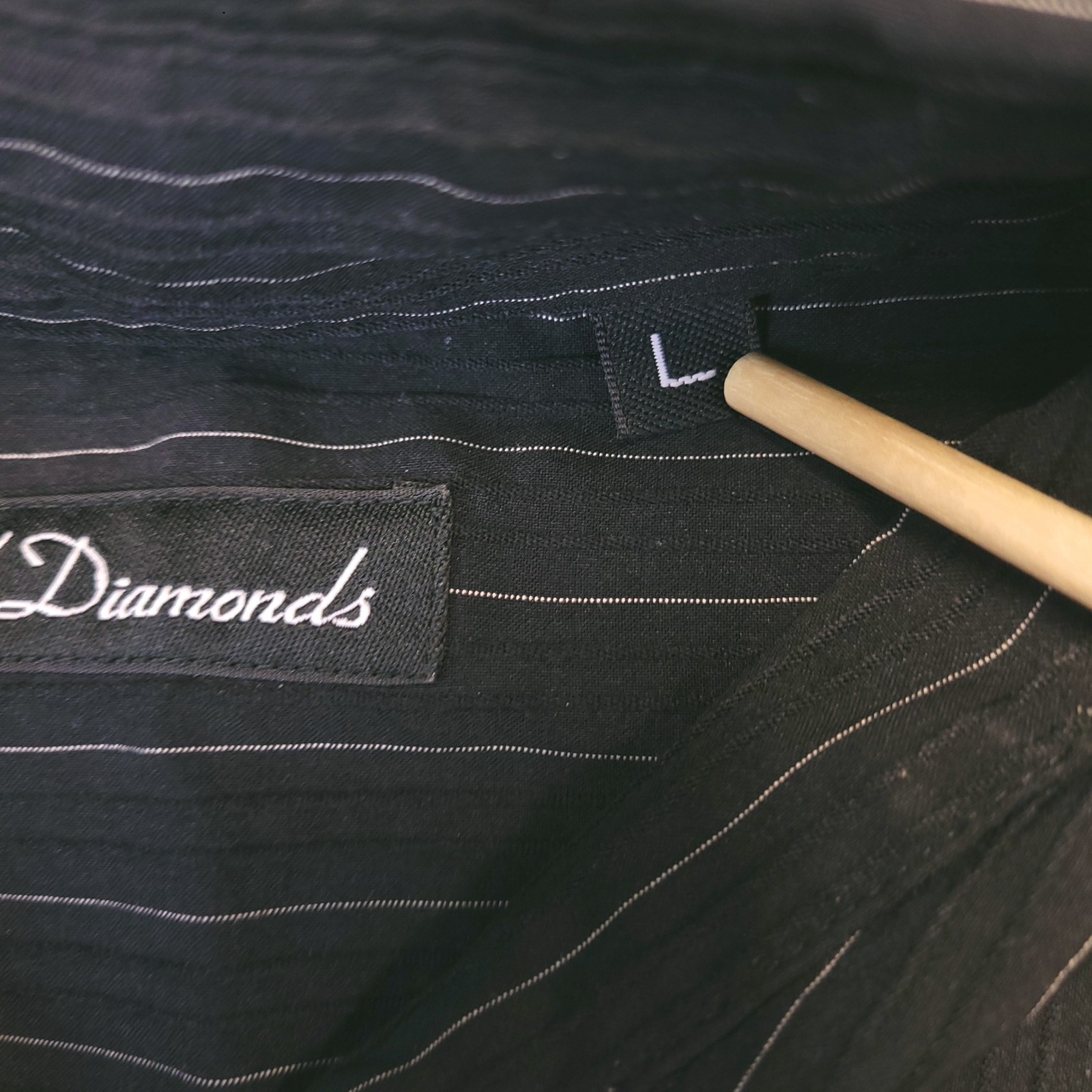 7D 7 Damonds Button Up Mens L Black White Stripe Stretch Tonal Raised Ribbing