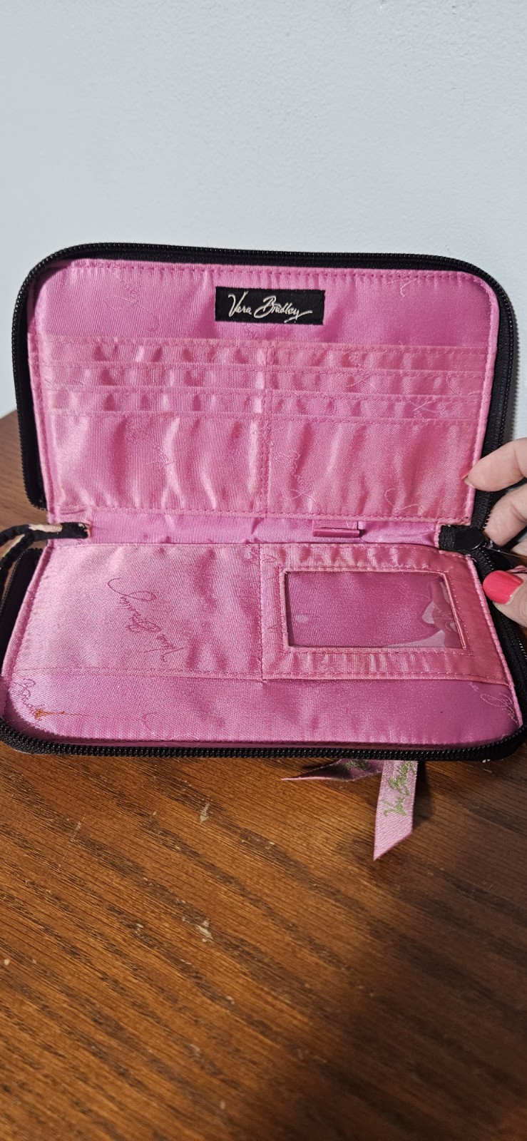Vera Bradley Wallett With Zip Closure