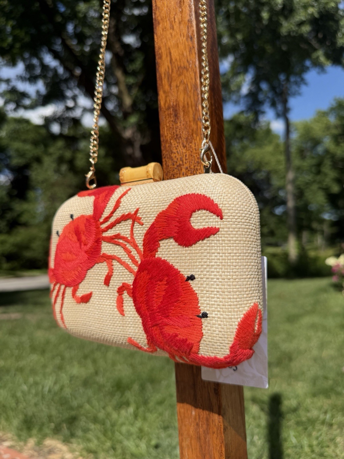 NWT Tommy Bahama Embroidered Crab Clutch Bag Purse w/ Rhinestoned Crab Hair Clip