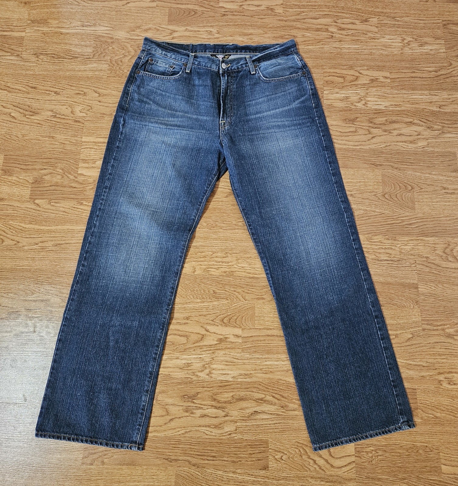 Lucky Brand Classic Fit Straight Jeans Medium Wash Blue Cotton Men Zip